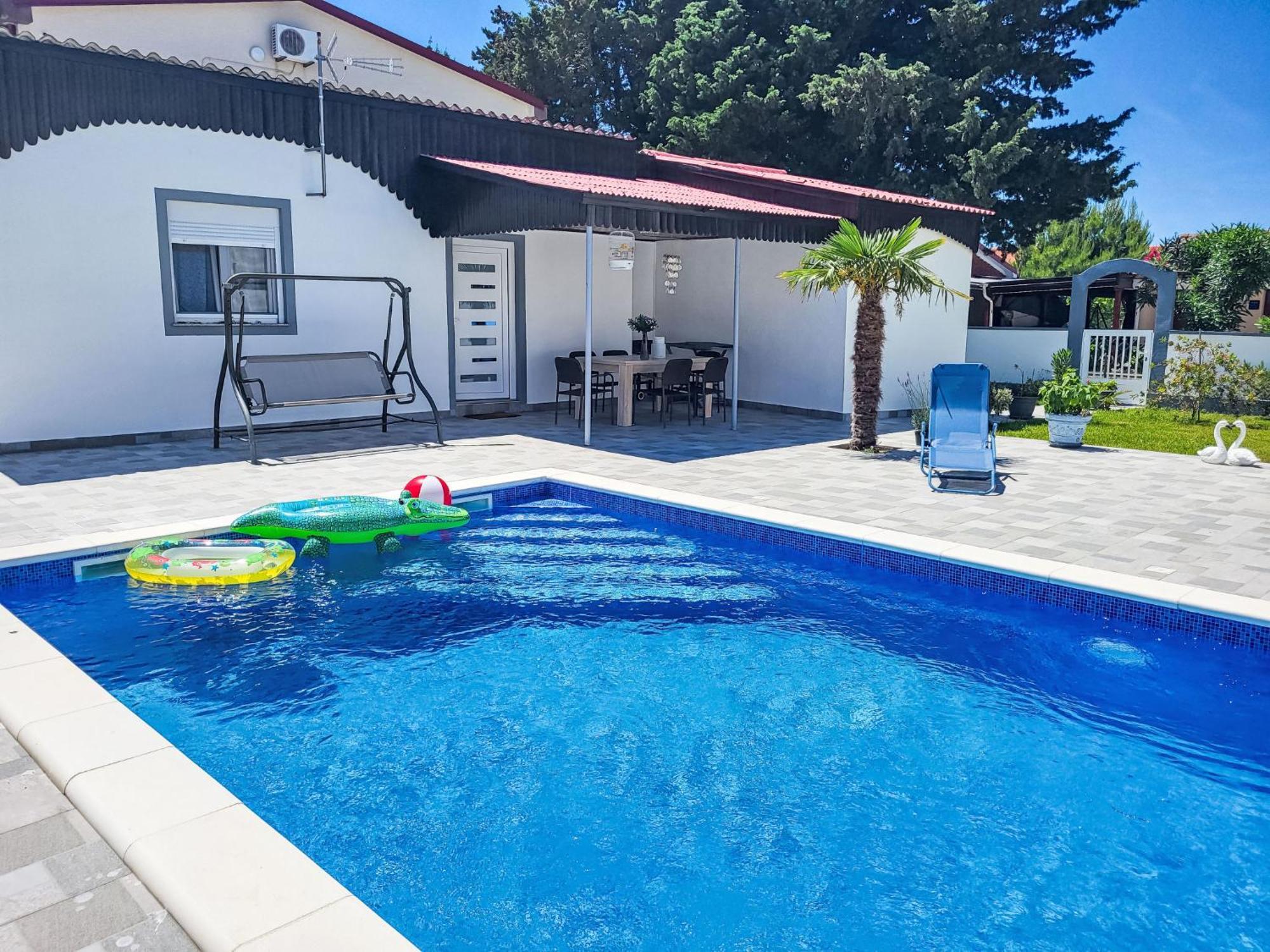 Holiday Home Matea By Interhome 宁 外观 照片